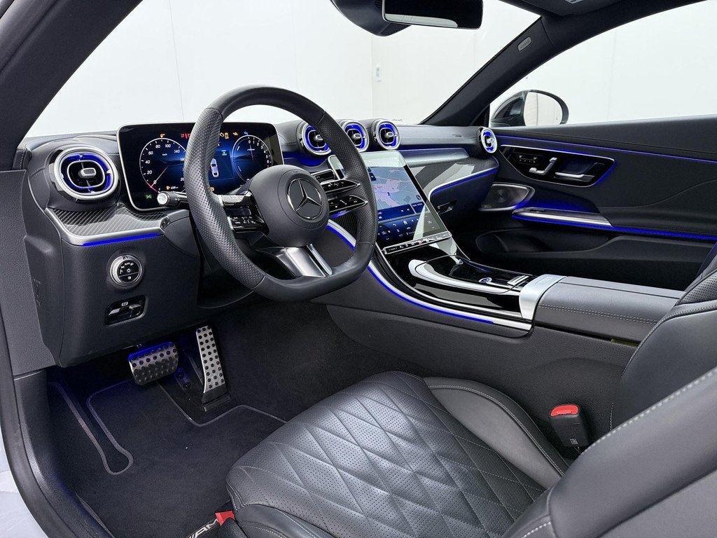 Mercedes-Benz CLE Coupé 300 e AMG Line Premium | Full optio, Auto's, Mercedes-Benz, Automaat, 4 cilinders, 4 stoelen, Bedrijf