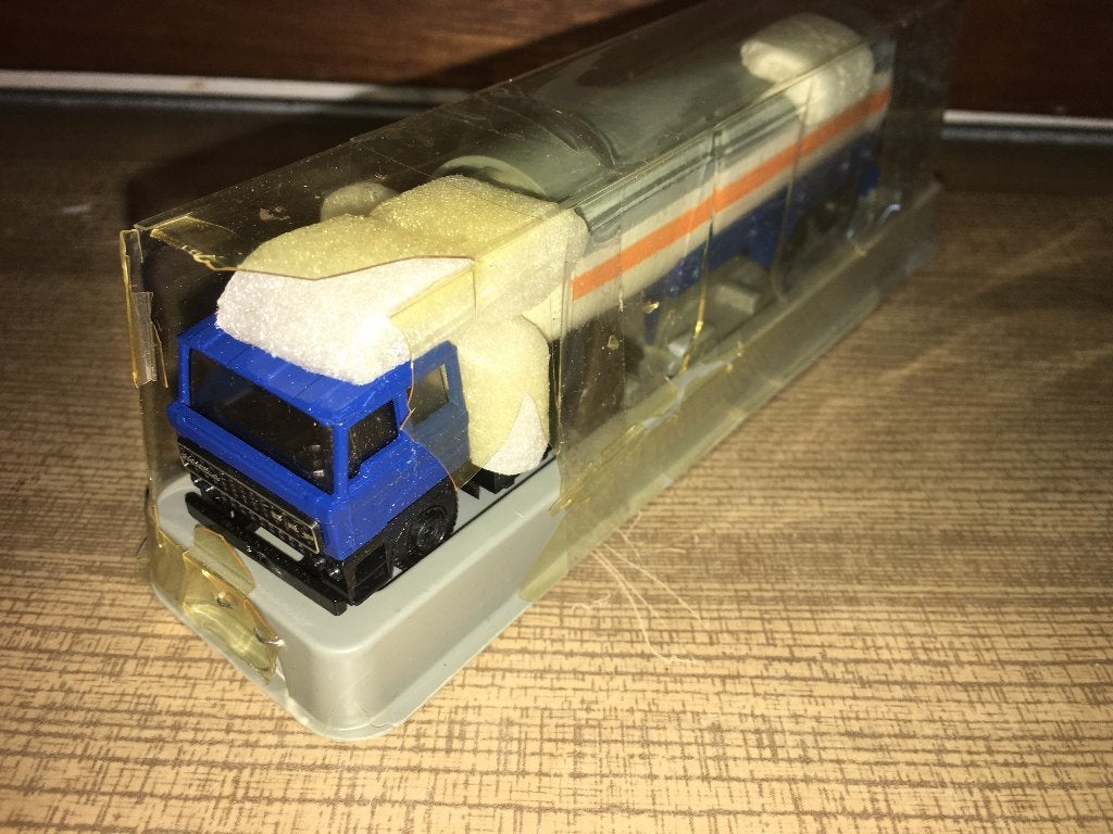 12x EFSI DAF 3300 Mercedes Aral Volvo N10 N12 tankers Scania, Hobby en Vrije tijd, Modelauto's | 1:87, Ophalen of Verzenden, Nieuw