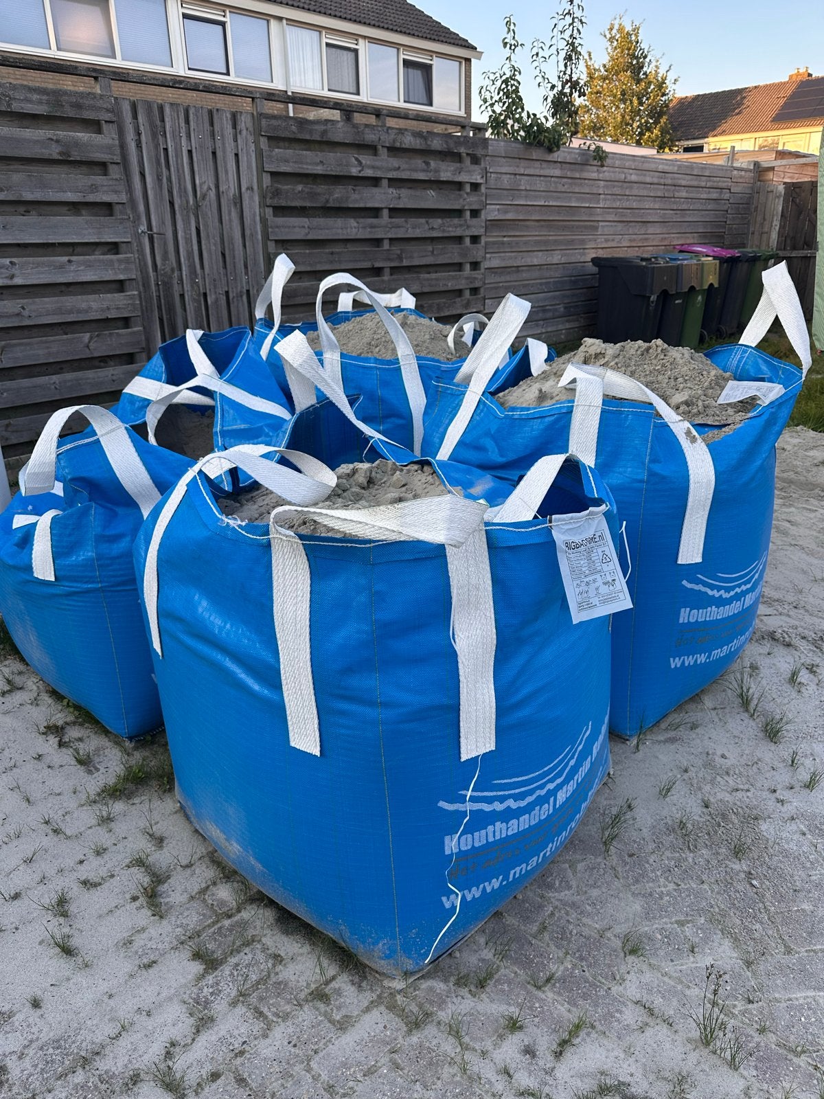 3 kuub zand in big bags, Ophalen, Gebruikt, Ophoogzand