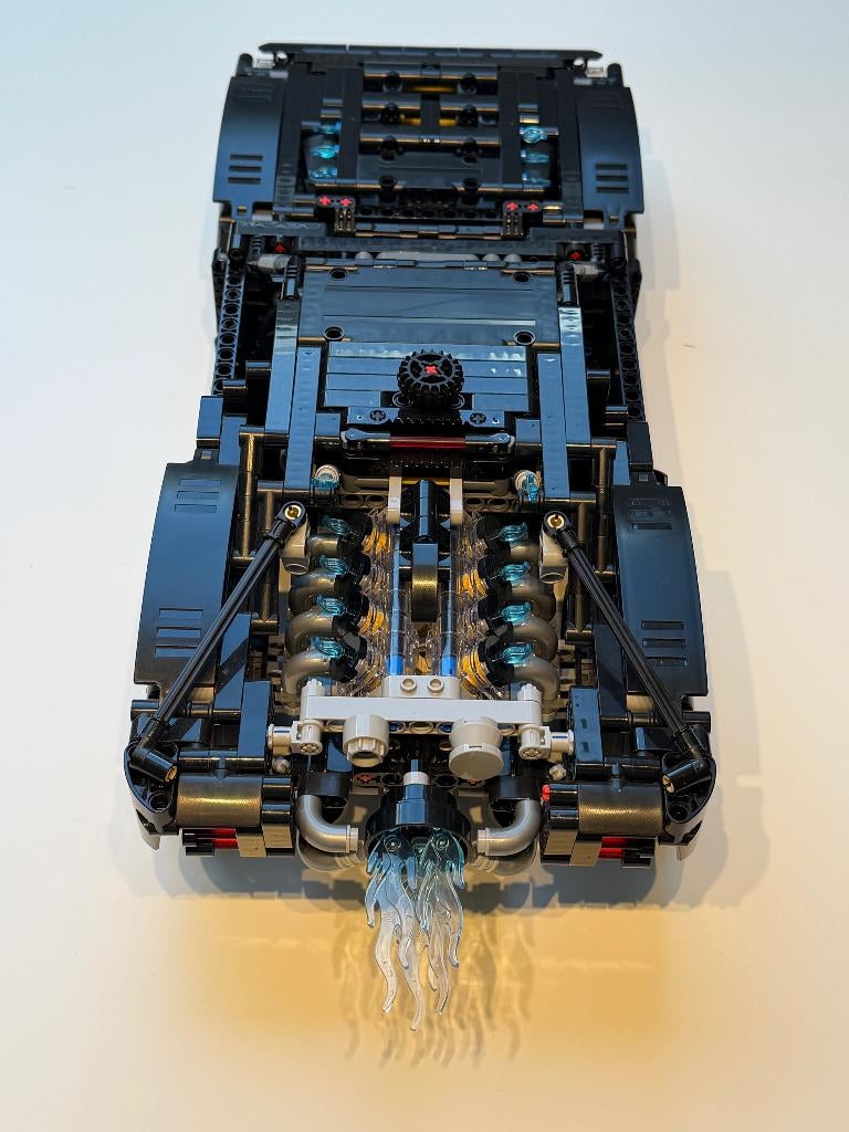 LEGO - Set 42127 - Technic - The Batman - Batmobile, Ophalen of Verzenden, Zo goed als nieuw, Complete set, Lego