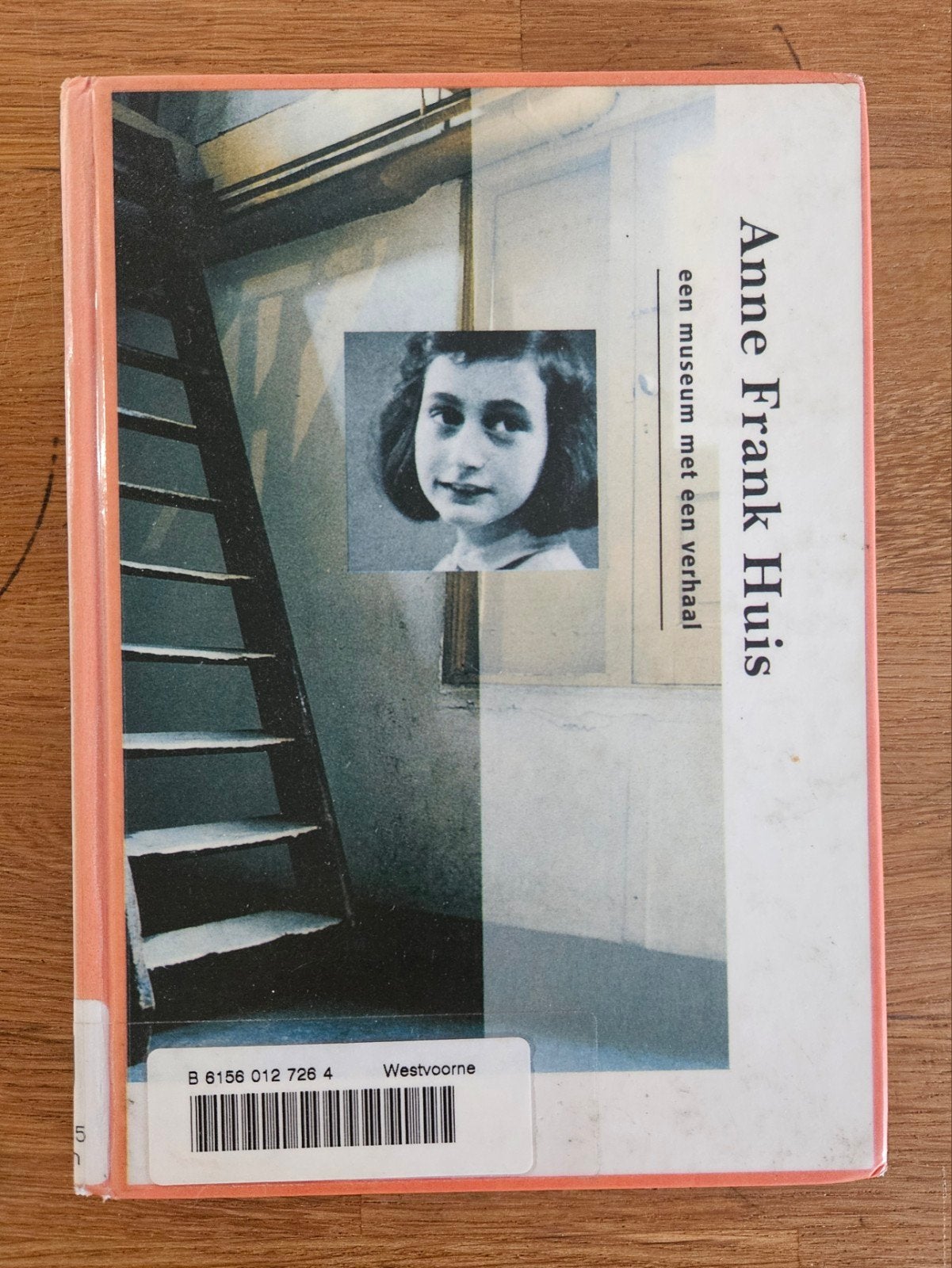 Anne Frank Huis: Een museum met een verhaal - Boek, Verzenden, 20e eeuw of later, Gelezen, Janrense Boonstra