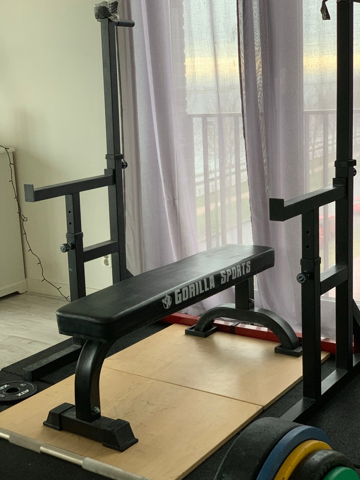 Verstelbare squat rek + bench, Ophalen, Zo goed als nieuw, Fitnessbank
