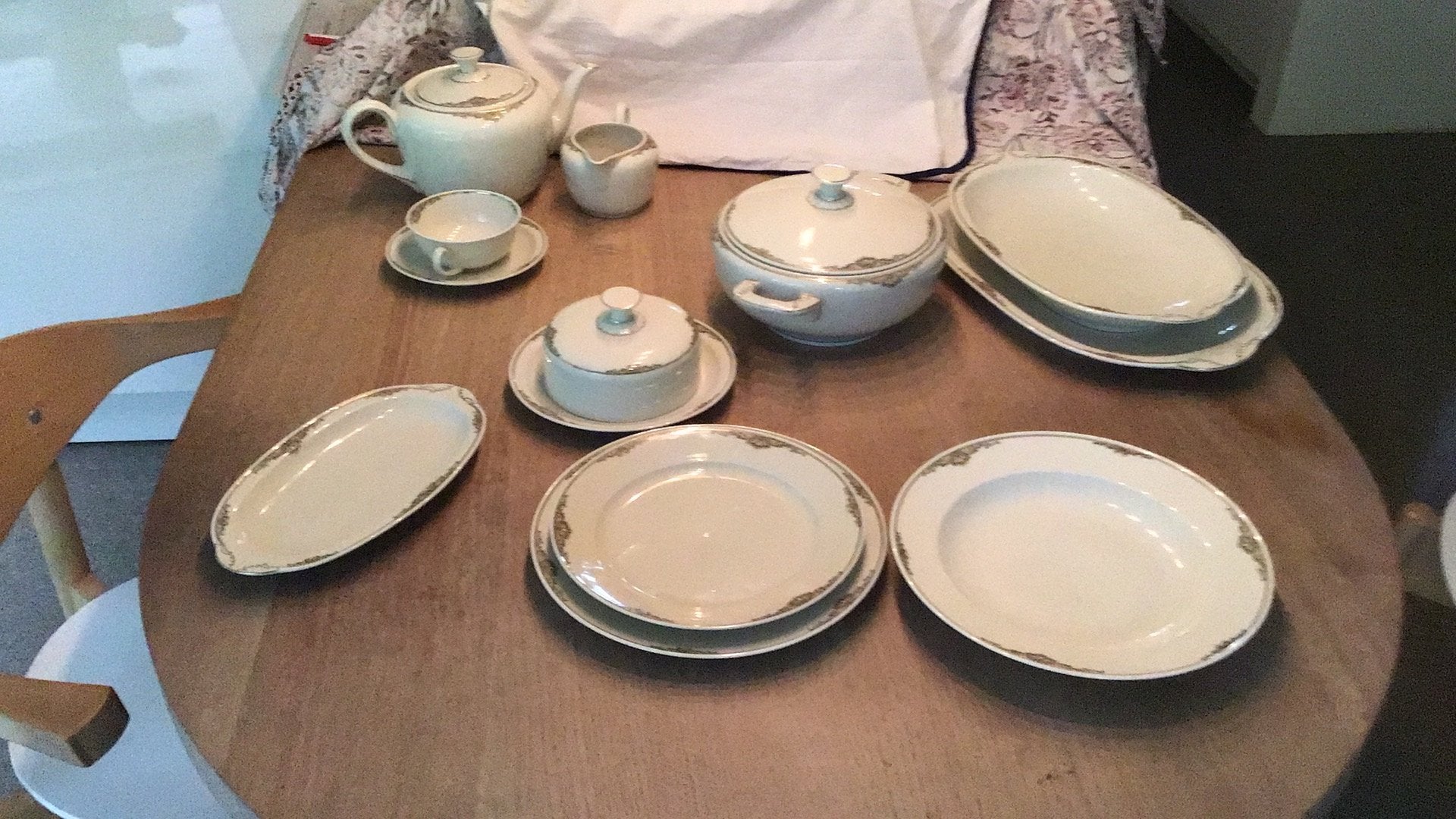 Vintage Zeh Scherser eetservies 56 delen met gouden rand, Antiek en Kunst, Ophalen