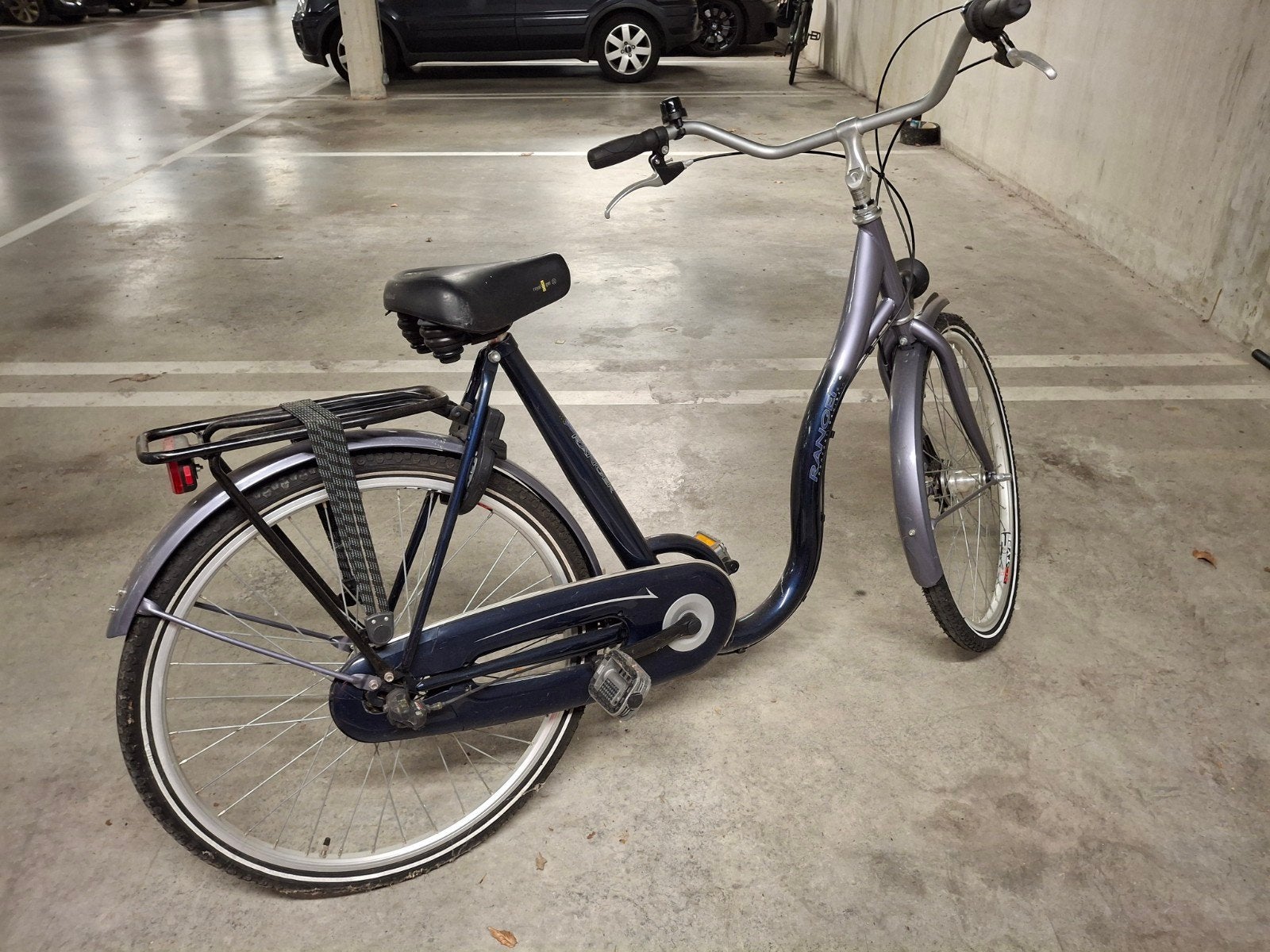 Te koop: Dames fiets, Fietsen en Brommers, Fietsen | Dames | Damesfietsen, Ophalen, Gebruikt, Overige merken, Versnellingen