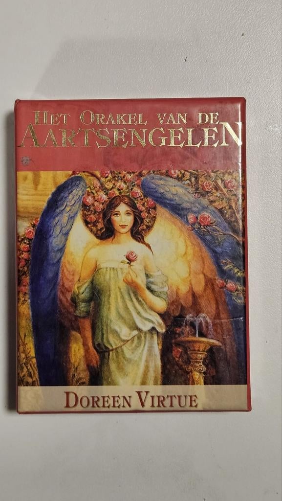 Doreen Virtue - Aartsengelen orakel, Tarot of Kaarten leggen, Overige typen, Ophalen of Verzenden, Zo goed als nieuw
