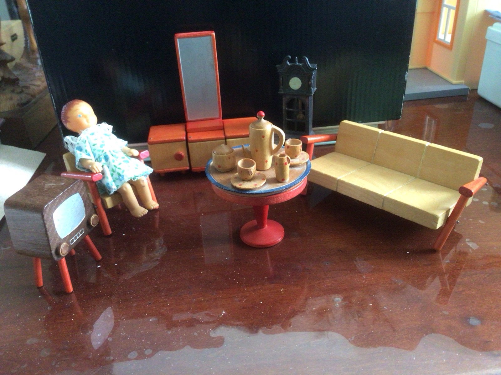 Vintage retro Poppenhuis Meubels en Popje - Complete Set, Ophalen of Verzenden, Zo goed als nieuw, Poppenhuis