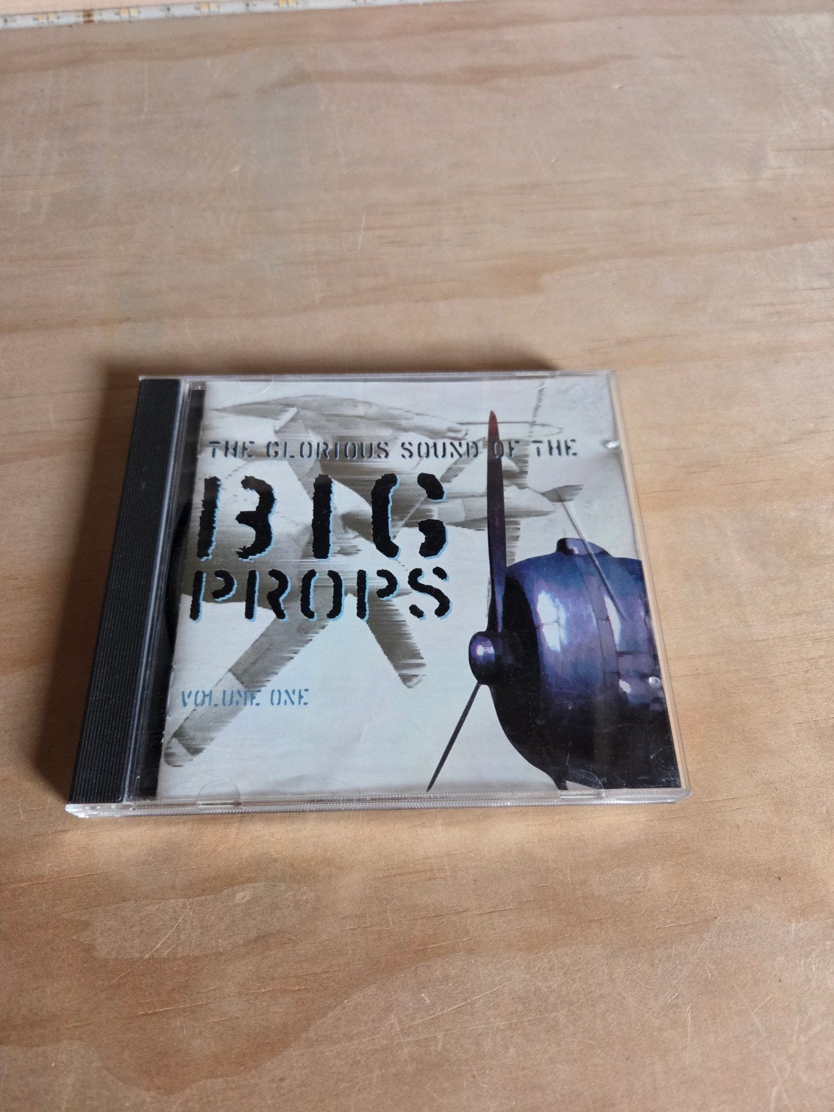 CD: The Glorious Sound of the Big Props - Volume One, Ophalen of Verzenden, Gebruikt, Album, Inclusief doosje