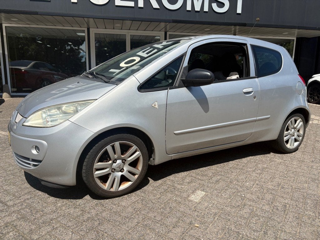 Mitsubishi COLT 1.3 incl jaar APK AIRCO CV LM VELGEN, Voorwielaandrijving, Gebruikt, Colt, Origineel Nederlands