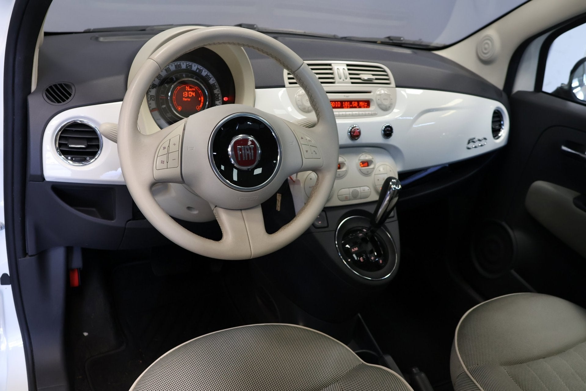 Fiat 500 1.2 Lounge |Panorama|AUT|, Auto's, Euro 5, Stof, Gebruikt, 4 cilinders