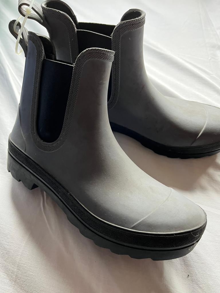 Lage rubber laarzen, Kleding | Dames, Schoenen, Nieuw, Ophalen of Verzenden, Regenlaarzen, Grijs