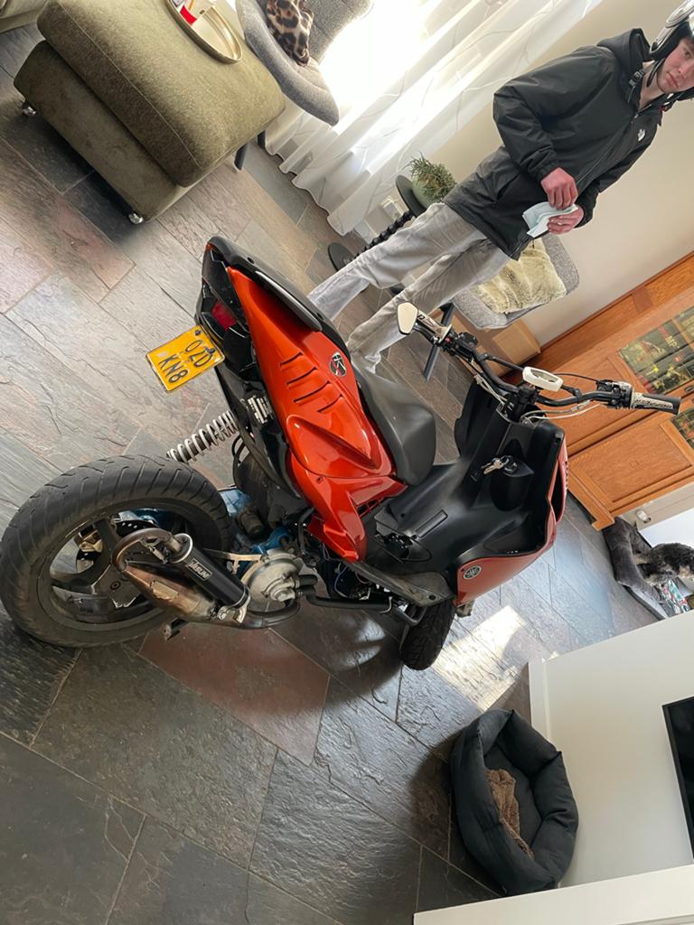 Yamaha Aerox 70cc, Ophalen