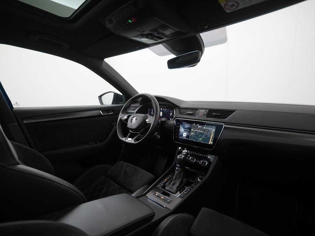Skoda Superb Combi 1.4 TSI iV Sportline | Panoramadak | Trek, Auto's, 12 maanden, Gebruikt, Euro 6, Blauw
