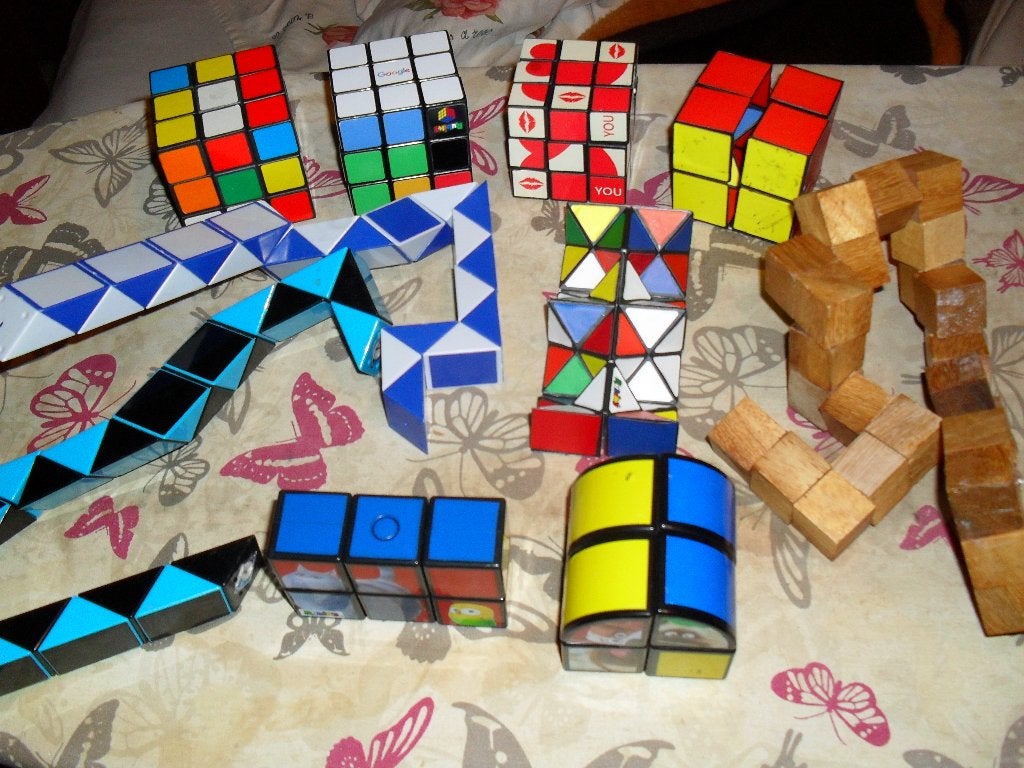 10 Verschillende Rubiks kubussen o.a 1 van hout (spellen), Ophalen of Verzenden, Minder dan 500 stukjes, Gebruikt, Rubik's of 3D-puzzel