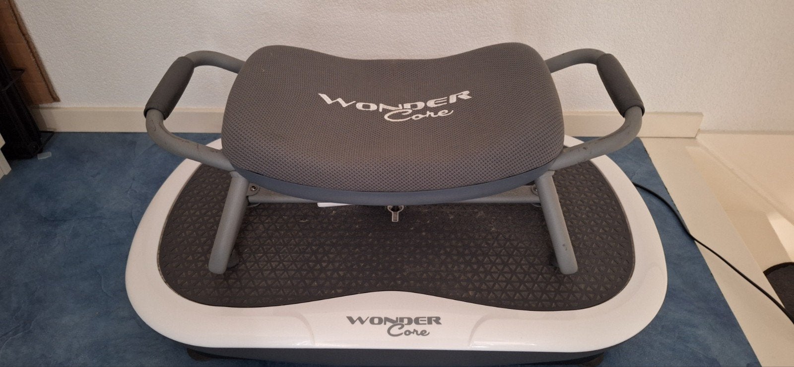 Wonder Core Rock N Fit Trilplaat  Stoel en Afstandsbedieni, Ophalen, Kunststof, Trilplaat, Benen