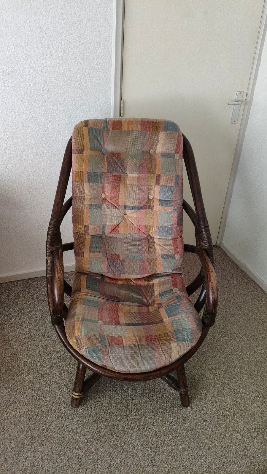 Manou rotan stoel met hoge rugleuning, Ophalen, Gebruikt, 50 tot 75 cm, Riet of Rotan