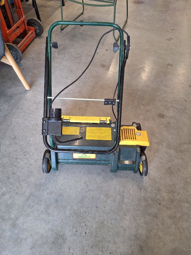 Verticuteer machine, Tuin en Terras, Verticuteermachines, Ophalen, Gebruikt, Elektrisch