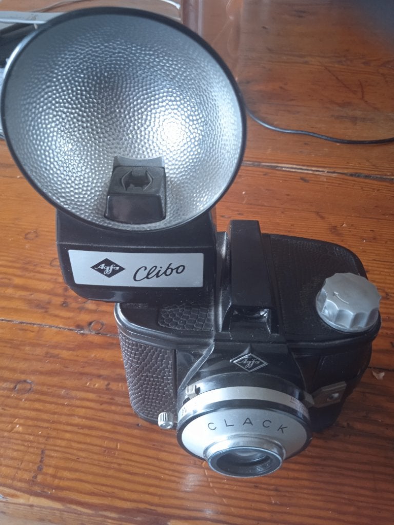 Vintage camera Agfa Clack met flitser, Audio, Tv en Foto, Verzenden, Zo goed als nieuw, Compact, Overige Merken