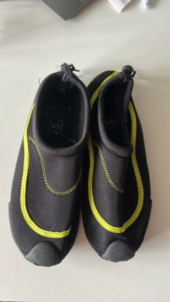 Waterschoenen maat 38, Watersport en Boten, Ophalen of Verzenden, Gebruikt