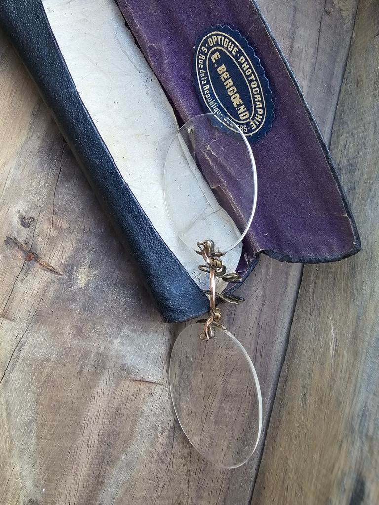 Antieke Pince-Nez Bril met Origineel Etui - E. Bergoend, Antiek en Kunst, Ophalen of Verzenden
