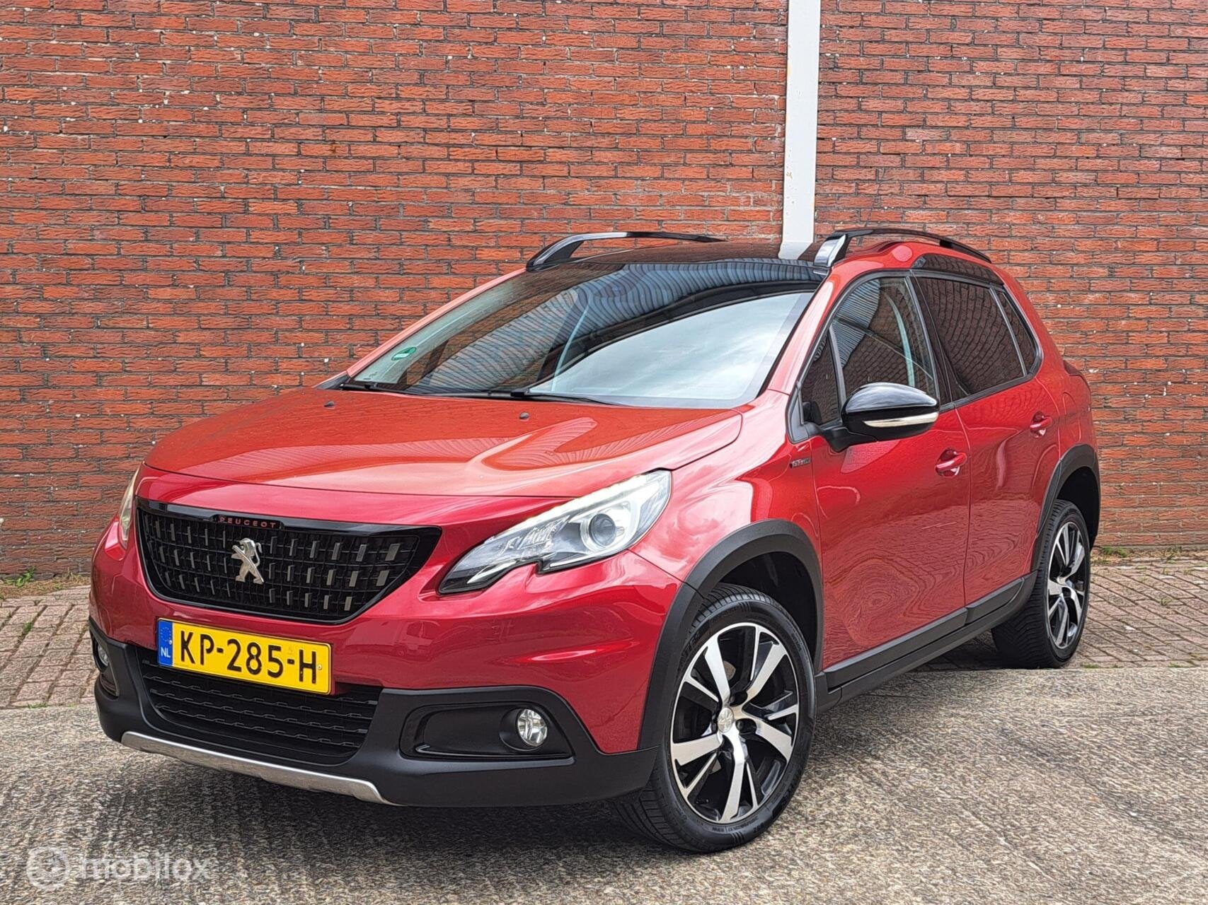 Peugeot 2008 1.2 PureTech GT-line, Voorwielaandrijving, Euro 6, Origineel Nederlands, Bedrijf