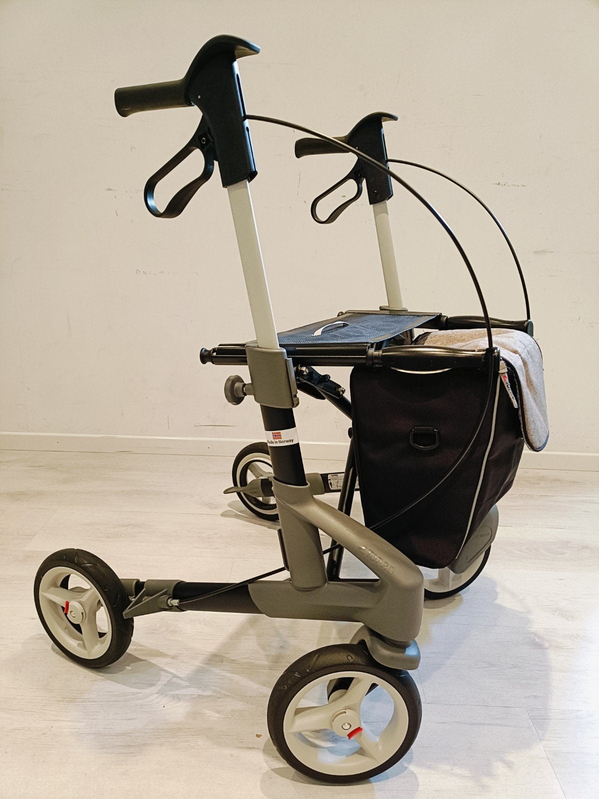 Topro Troja 5G Small rollator incl Garantie en Servicebeurt., -, -, Ophalen of Verzenden, Zo goed als nieuw