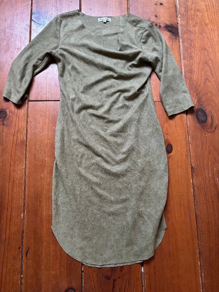 jurk suede stof in mosgroen, Kleding | Dames, Ophalen of Verzenden, Zo goed als nieuw, Maat 36 (S), Boven de knie