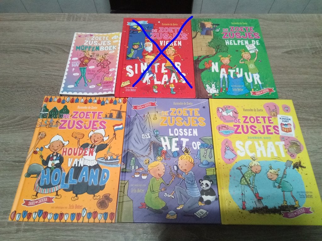 4 Zoete Zusjes Boeken + moppenboek, Ophalen, Fictie algemeen, Zo goed als nieuw, Hanneke de Zoete