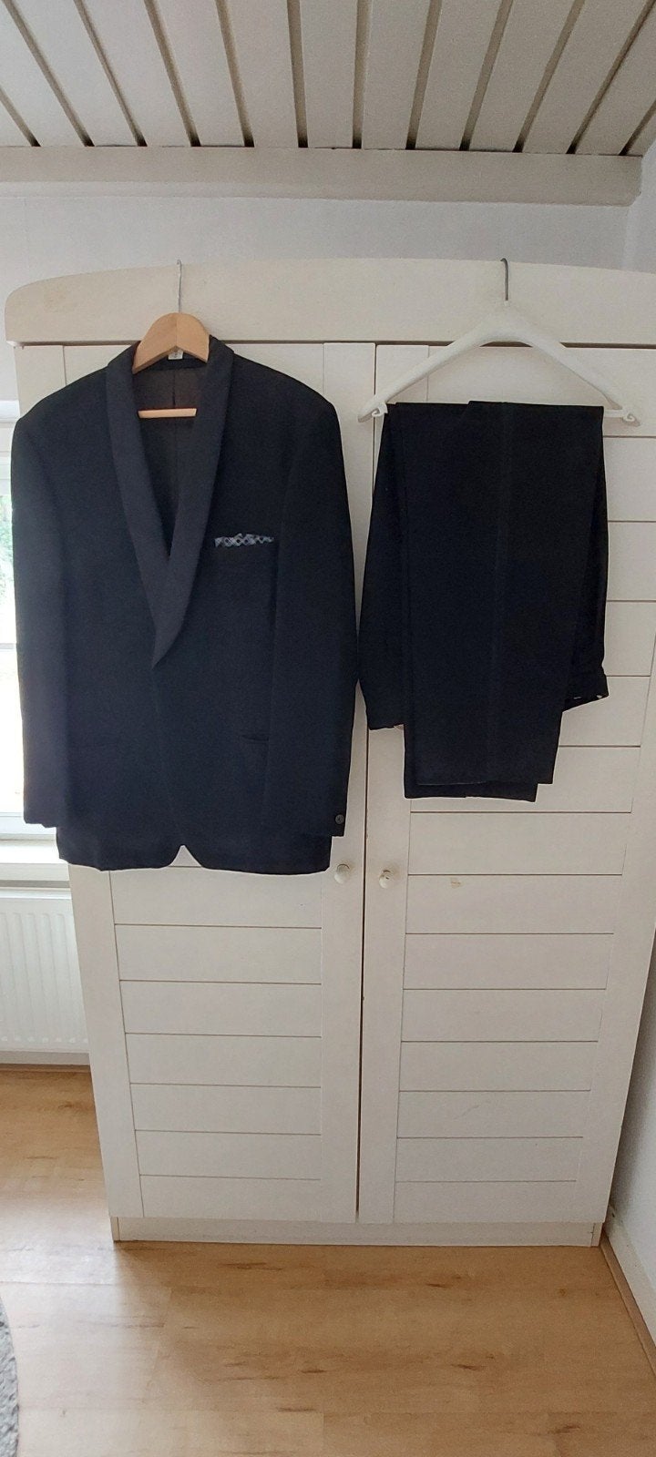 Zwart herenpak - colbert en pantalon, Carnaval, Maat 48/50 (M), Ophalen of Verzenden, Kleding