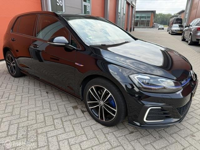 Foto 4 van Volkswagen Golf 1.4 TSI PHEV GTE BJ 12-12-2018 KM NAP EXTR