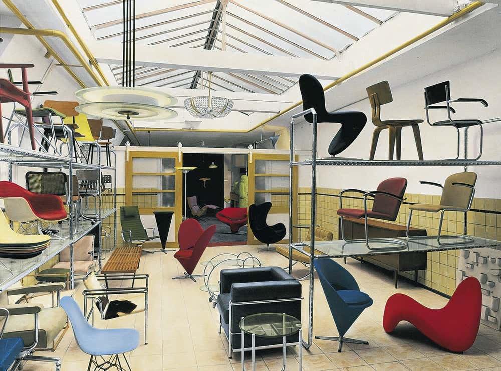 BEBOB EU IS A NEW VINTAGE WEBSITE :  ICONS & PROPS + BEBOB, Huis en Inrichting, Fauteuils, Ophalen, Gebruikt, DESIGN CLASSICS IN DECO, FIFTIES, SIXTIES, SEVENTIES, INDUSTRIAL