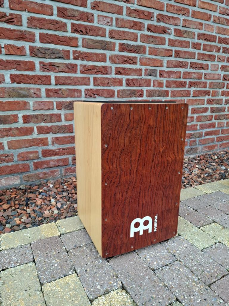 Meinl cajon 30th anniversary met gevoerde draagtas, Muziek en Instrumenten, Percussie, Ophalen, Gebruikt, Trommel