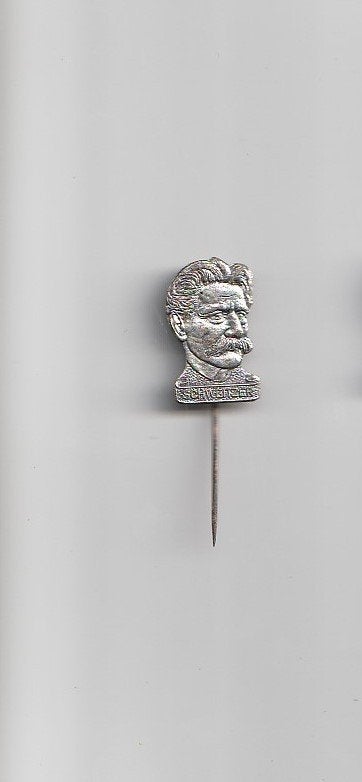 fraaie volmetaal speld met Albert Schweitzer, Ophalen of Verzenden, Speldje of Pin