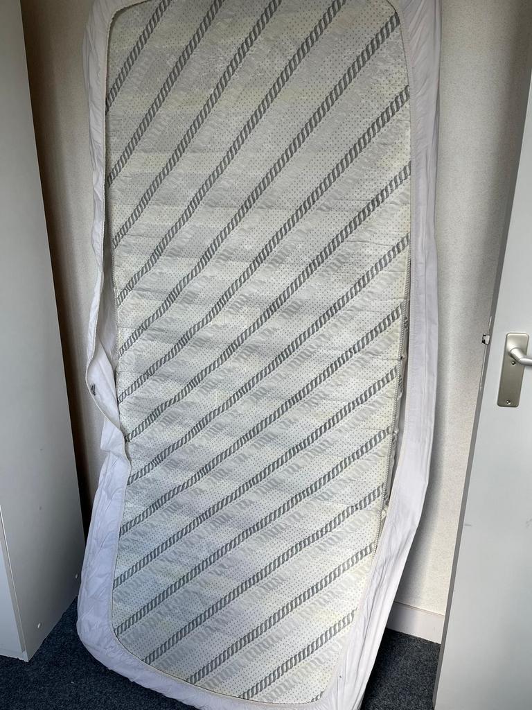 Matras een persoons, Ophalen of Verzenden, Zo goed als nieuw, Eenpersoons, 90 cm