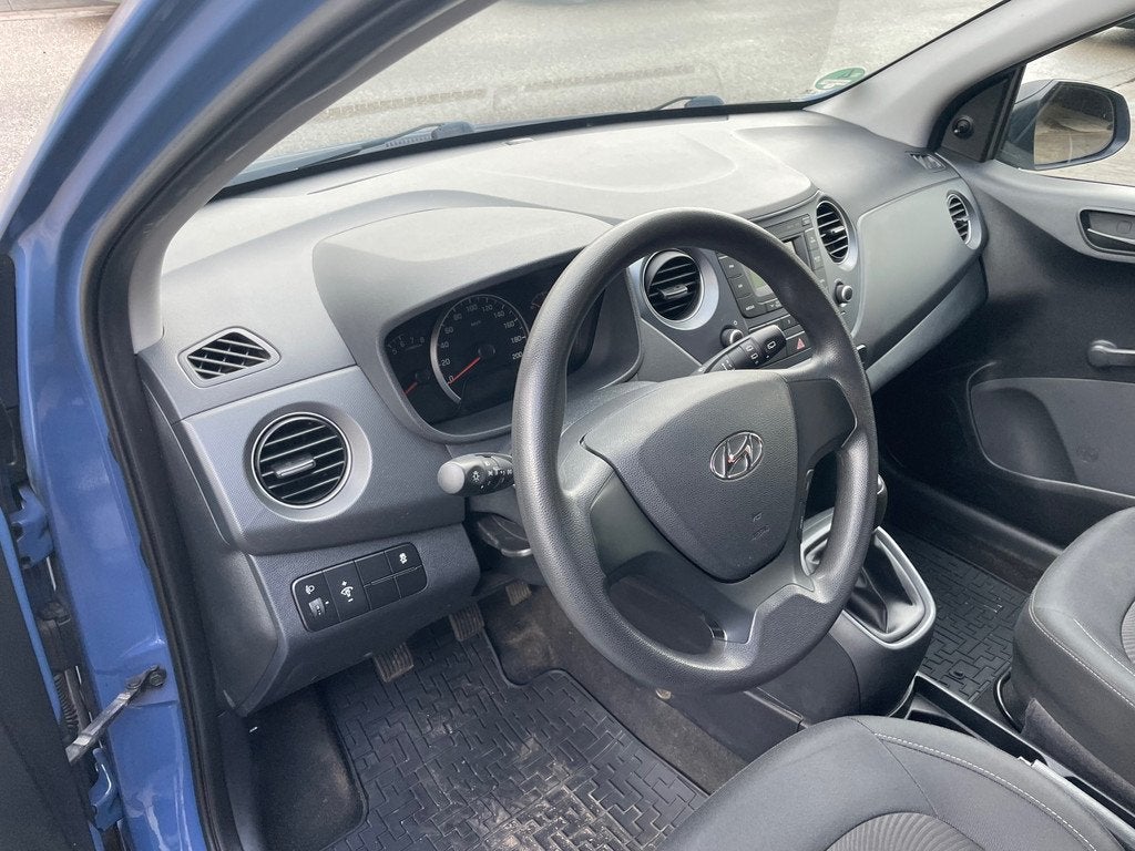 Hyundai I10 1.0i i-Motion, Voorwielaandrijving, Gebruikt, Origineel Nederlands, Bedrijf