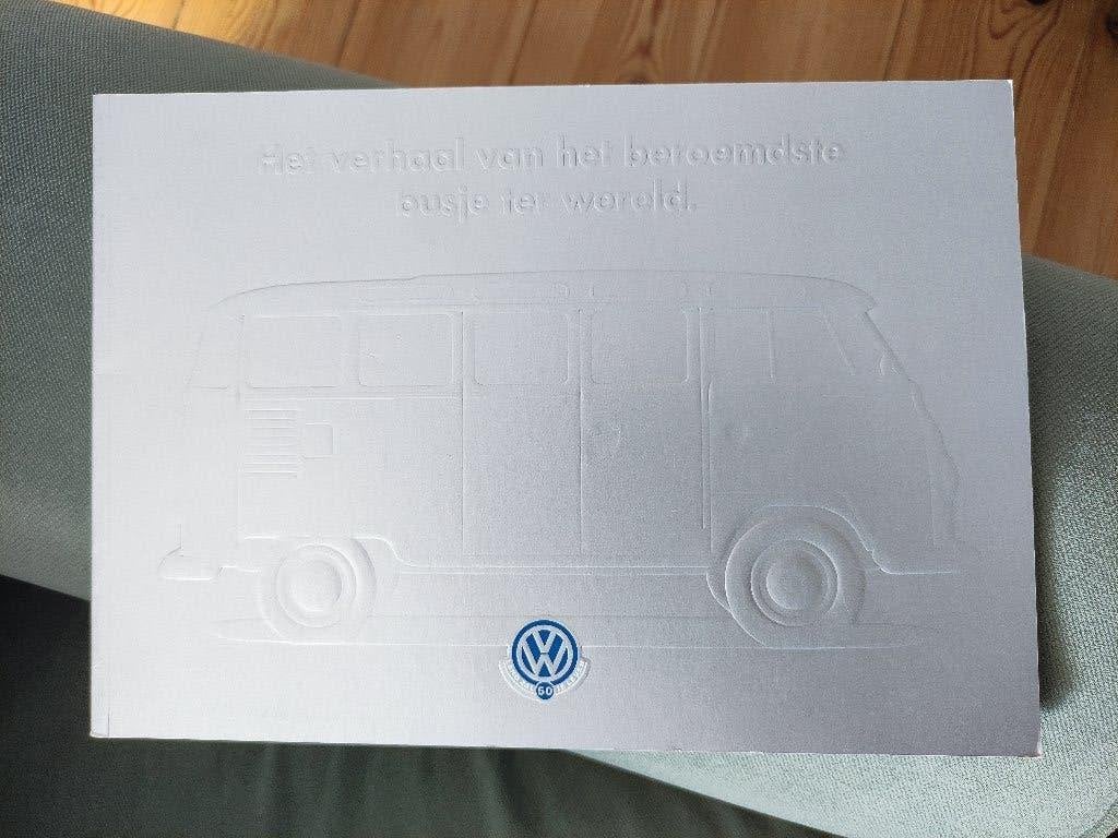 VW - het verhaal van het beroemdste busje ter wereld, Ophalen of Verzenden, Zo goed als nieuw, Volkswagen