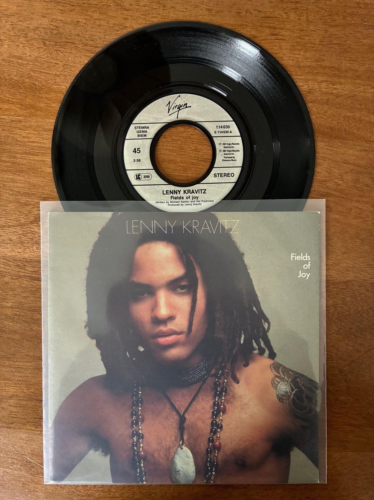 Lenny Kravitz - Fields of joy / Flowers for Zoe, Ophalen of Verzenden, 7 inch