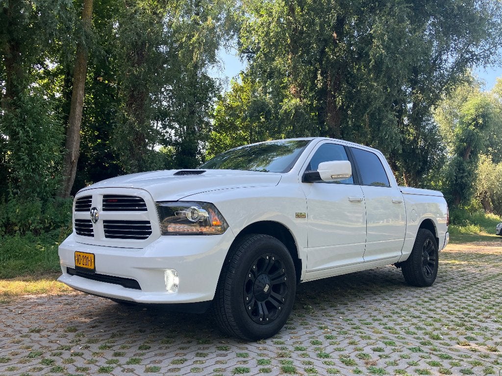 Zeer mooie Dodge Ram 5.7 V8 HEMI Sport 4x4 (BTW gunstig!), Auto's, Dodge, Automaat, Euro 5, Overige carrosserieën, Leder