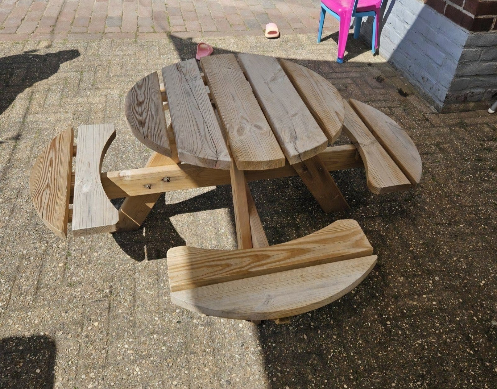 Ronde kinderpicknicktafel izgs grenen totale diam. 120 cm, Rond, Zo goed als nieuw, Hout, Ophalen