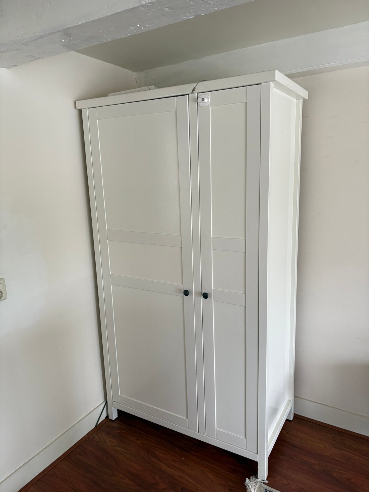 White Wardrobe, Ophalen, 100 tot 150 cm, Zo goed als nieuw, 150 tot 200 cm