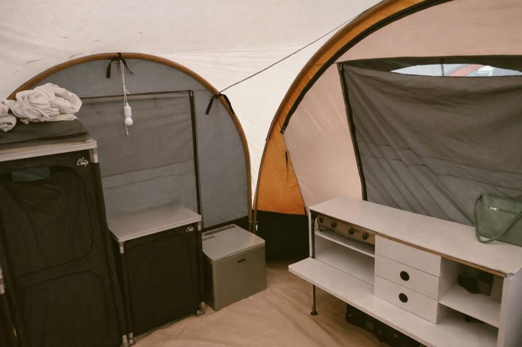 Cabanon Mercury 2010 - Ruime Gezins vouwwagen, Caravans en Kamperen, Ophalen, Beige, Cabanon, Aanwezig