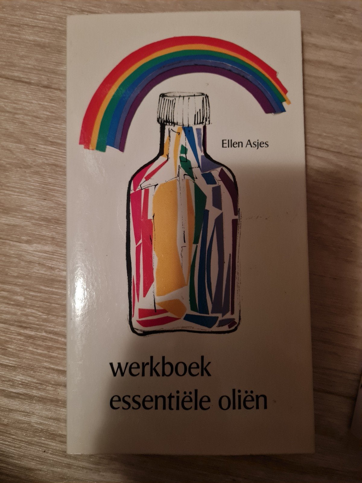 E. Asjes - Aromatherapie en Werkboek essentiele olien, Boeken, Ophalen of Verzenden, Gelezen, E. Asjes
