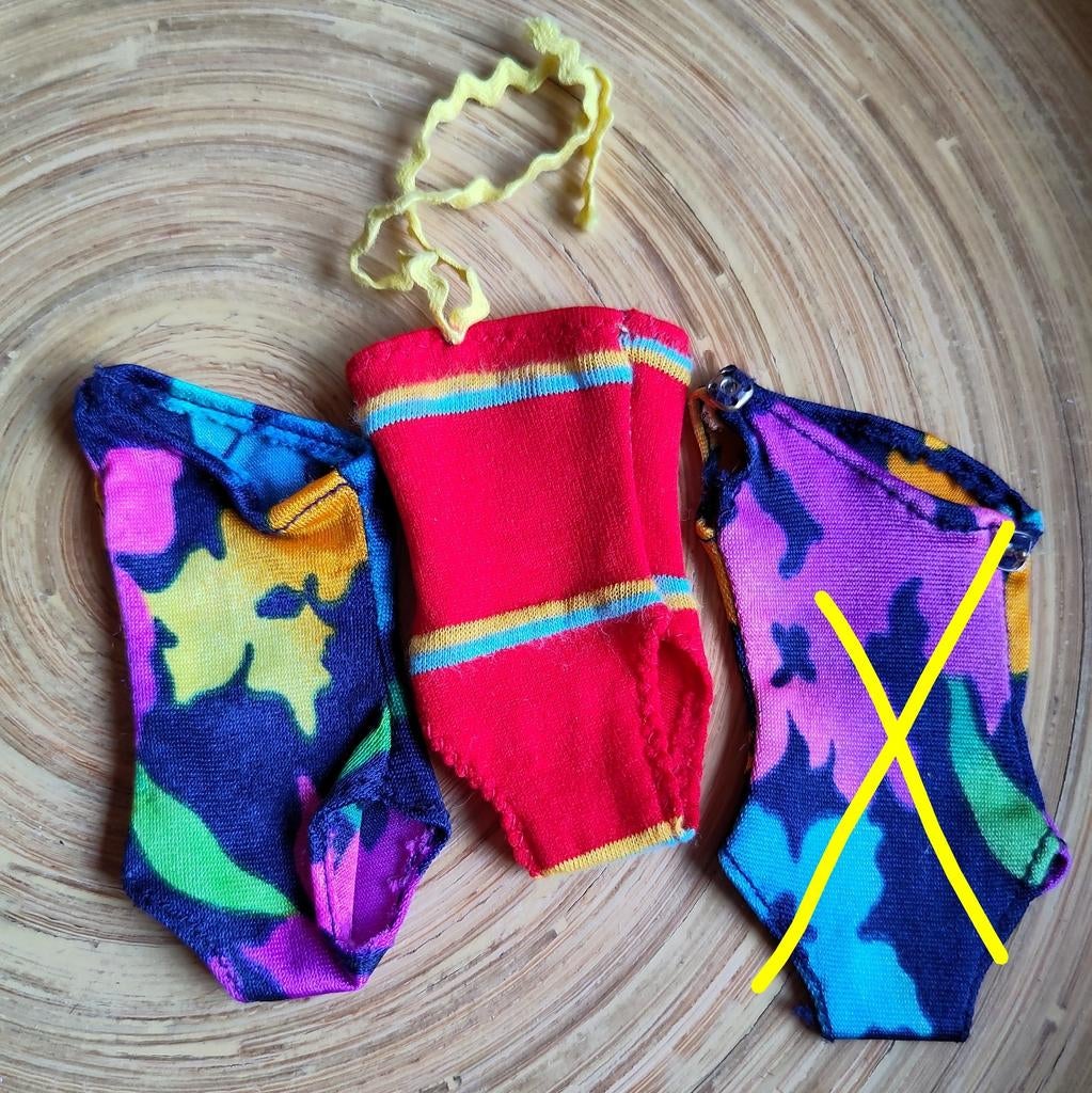 BARBIE  🌺 Tropical badpakjes 🌺  MATTEL Vintage, Ophalen of Verzenden, Gebruikt, Kleertjes