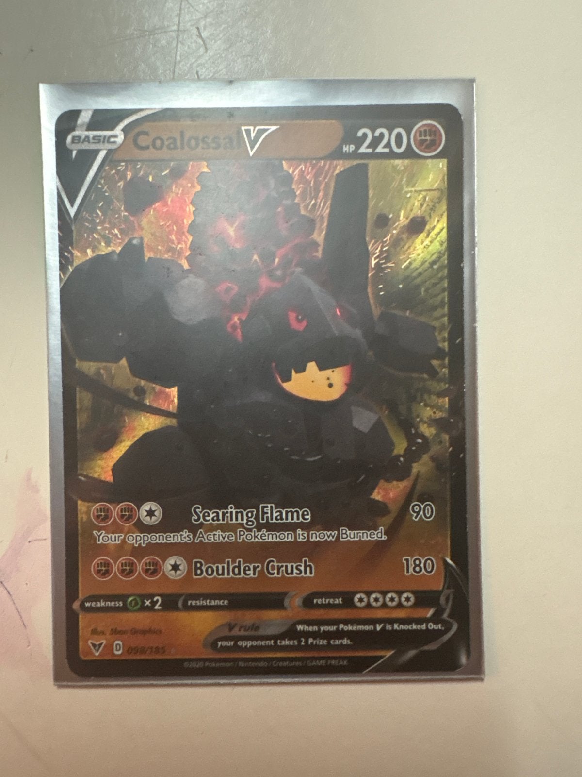 Pokémon TCG Coalossal V (098/185) Kaart, Ophalen of Verzenden, Zo goed als nieuw, Losse kaart
