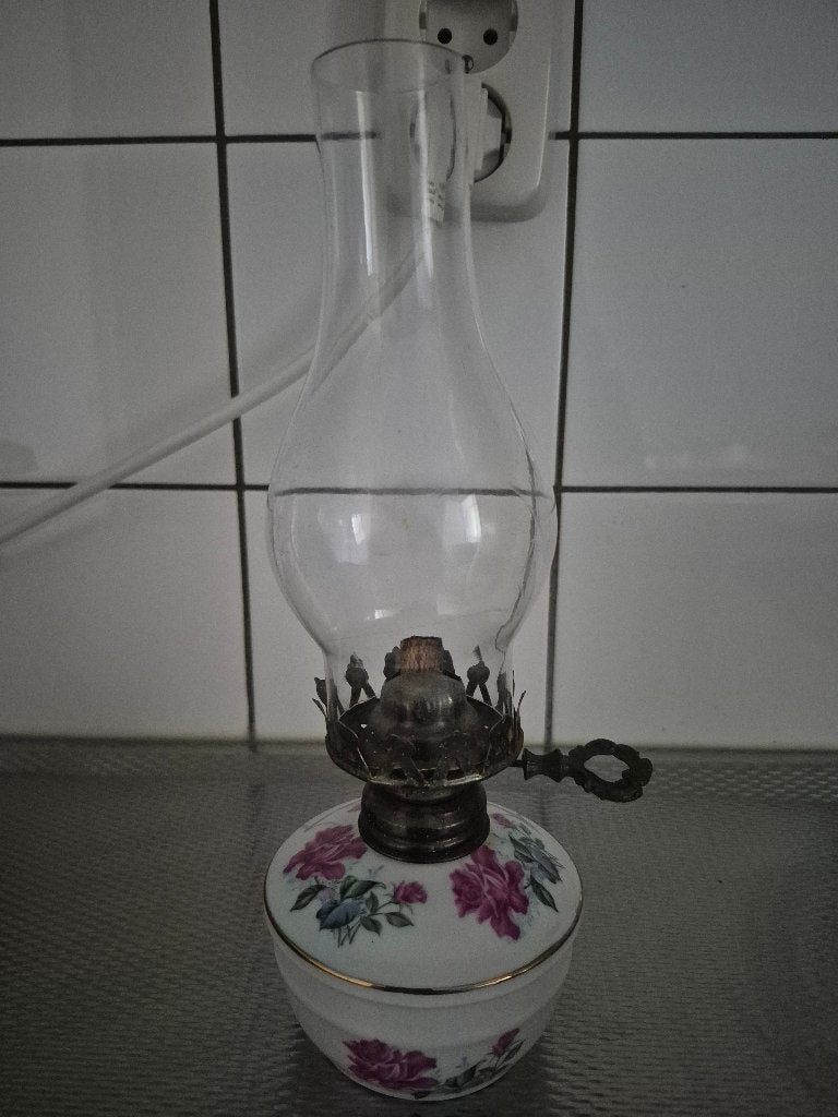 olielamp (Gereserveerd), Ophalen of Verzenden, Gebruikt