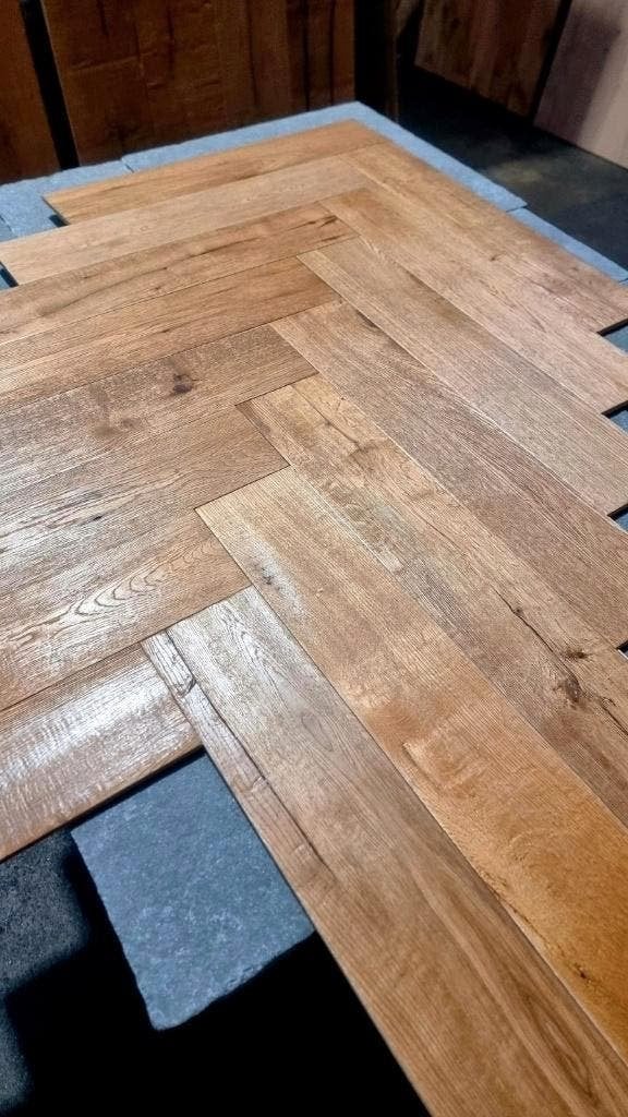 Eiken vintage visgraat vloer geolied. NU €25,- p/m2!!, Ophalen, Nieuw, 75 m² of meer, Parket