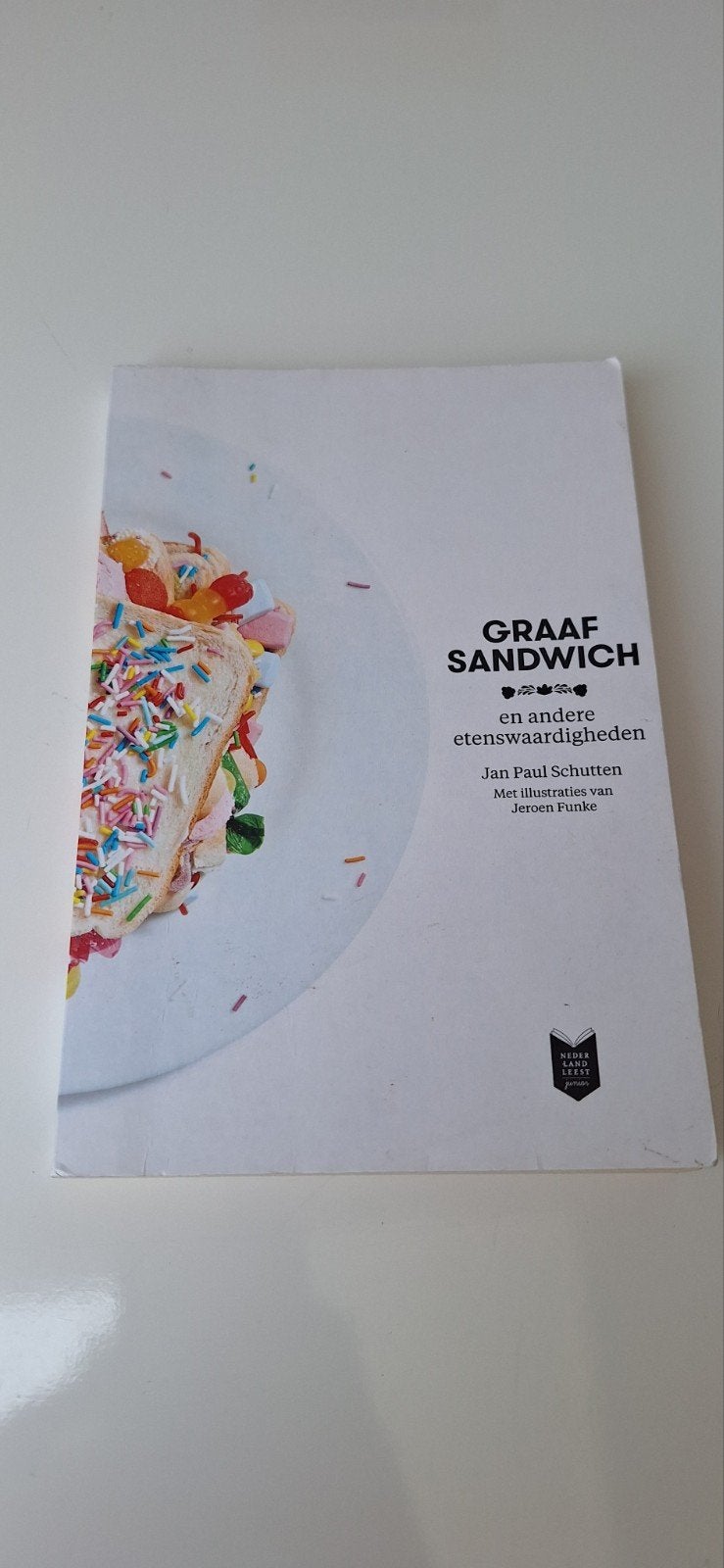 Graaf Sandwich, Ophalen of Verzenden, Gelezen, Jan Paul  schutten