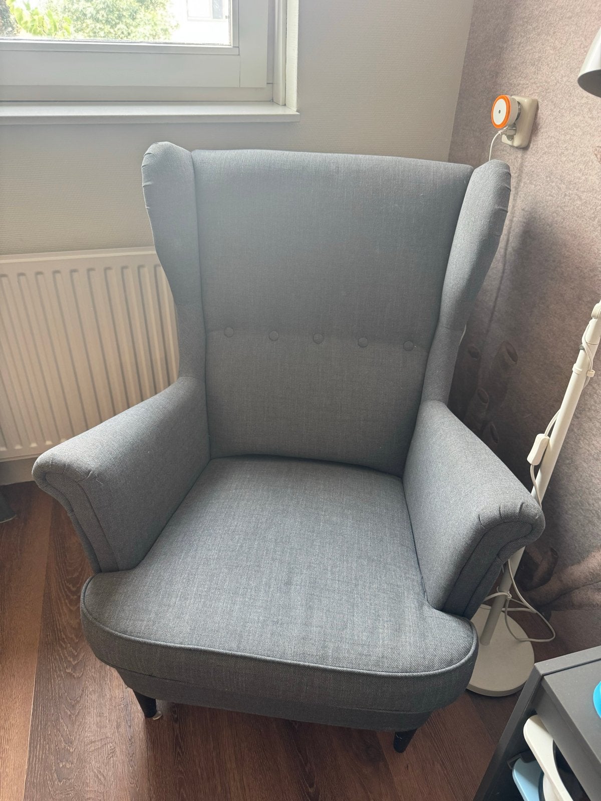Grijze fauteuil met hoge rugleuning, Huis en Inrichting, Ophalen, Gebruikt, 75 tot 100 cm, 75 tot 100 cm