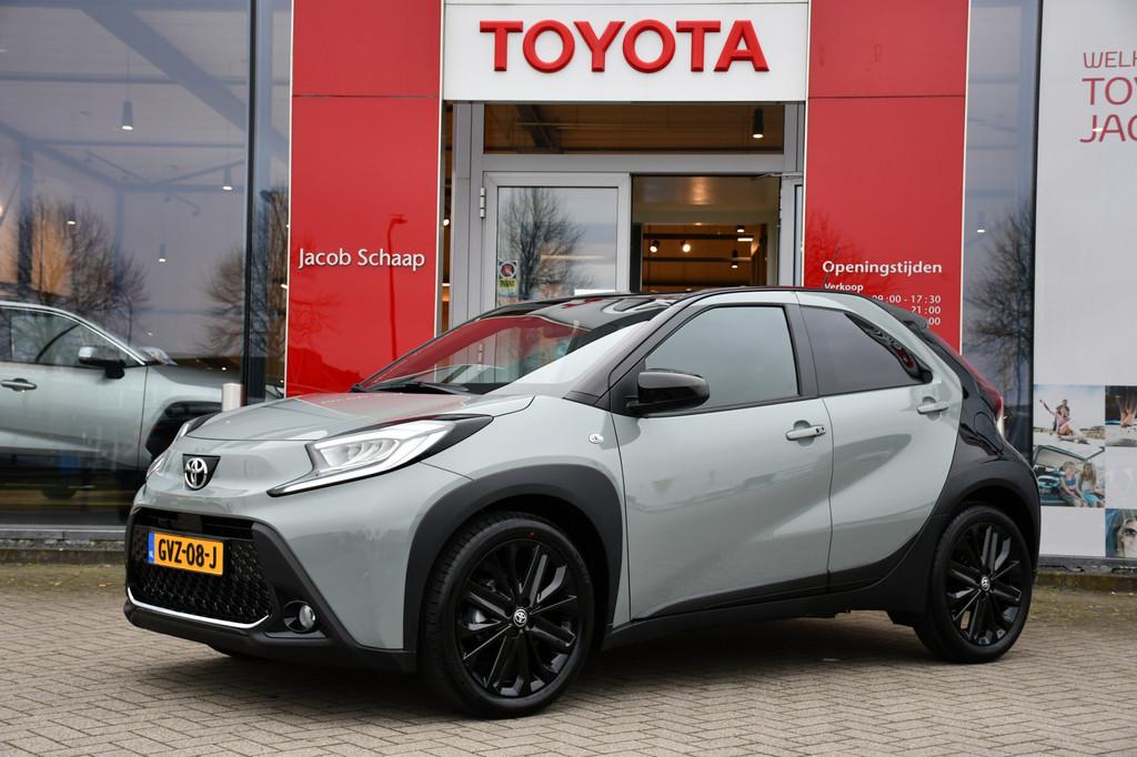 Toyota Aygo X 1.0 VVT-i MT Premium 72pk | JBL-audio | Keyles, Voorwielaandrijving, 12 maanden, Stof, Gebruikt