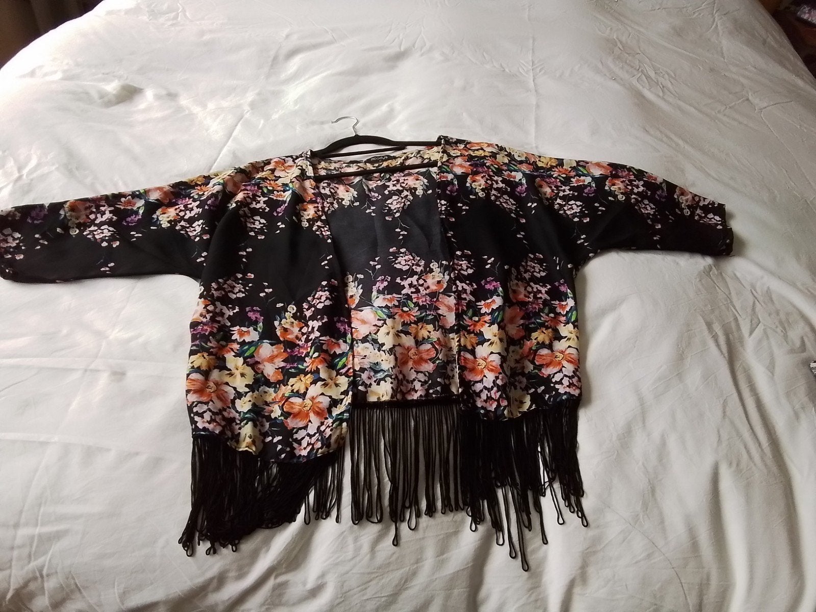 Zwarte kimono van Moody's.bloemenprint en franjes - Maat S/M, Moody's, Ophalen of Verzenden, Zo goed als nieuw