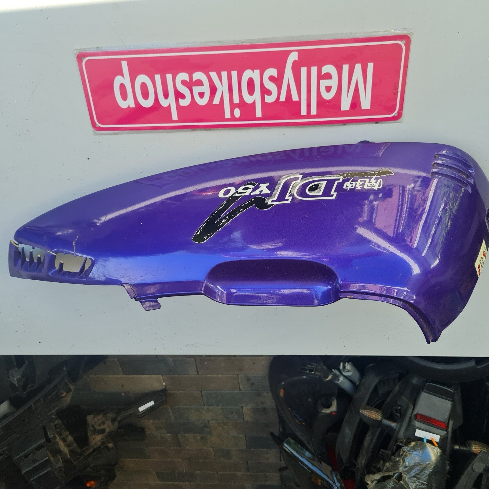 Kymco dj50 rechter zijkap origineel paars metallic schade, Ophalen, Kymco, Info@kymco.nl, Nl